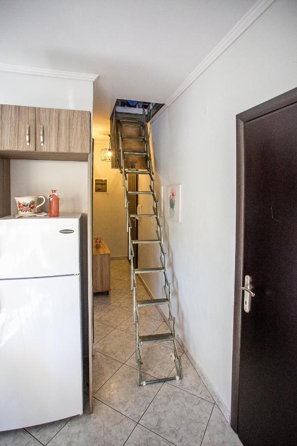 Holiday House Ioanna 2 - Loft Неа-Перамос Экстерьер фото
